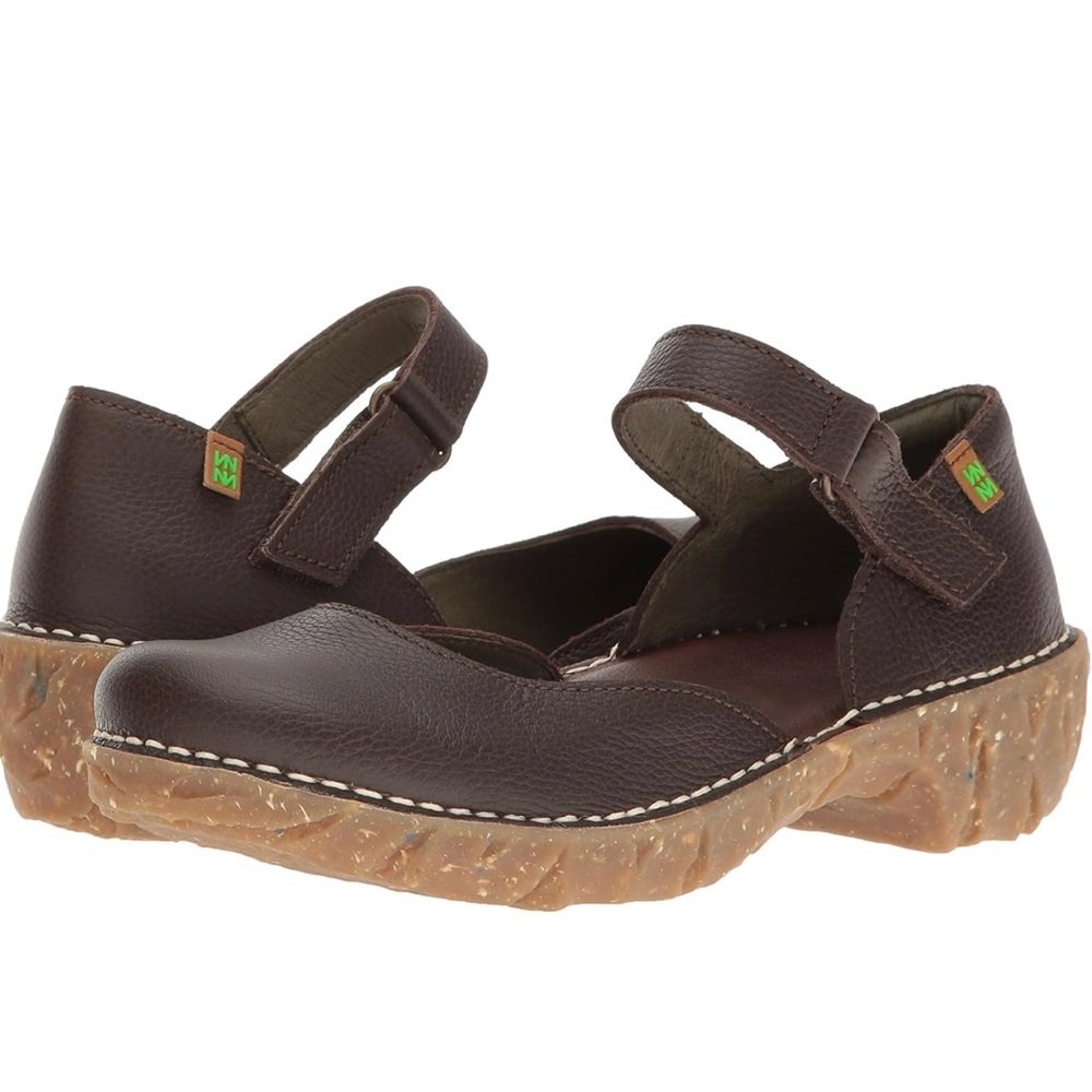 EL NATURALISTA Ladies Sandals - Picture 9 of 13